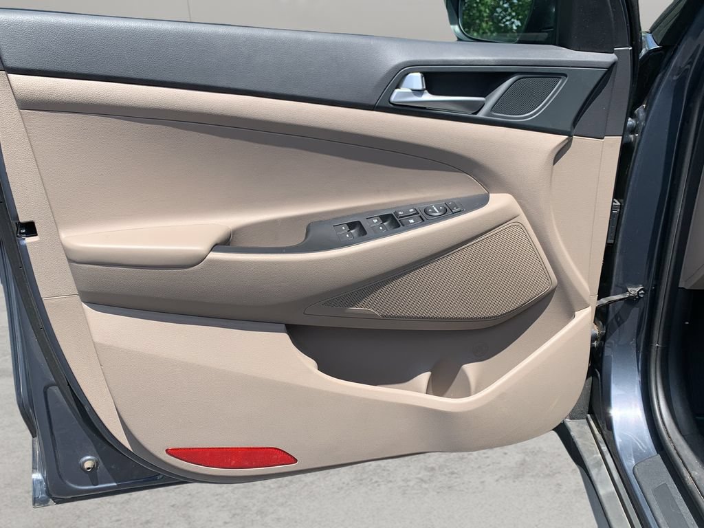 Used 2021 Hyundai Tucson SEL FWD image 11