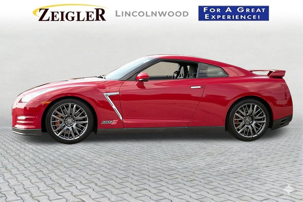 Used 2016 Nissan GT-R Premium AWD/4WD image 10