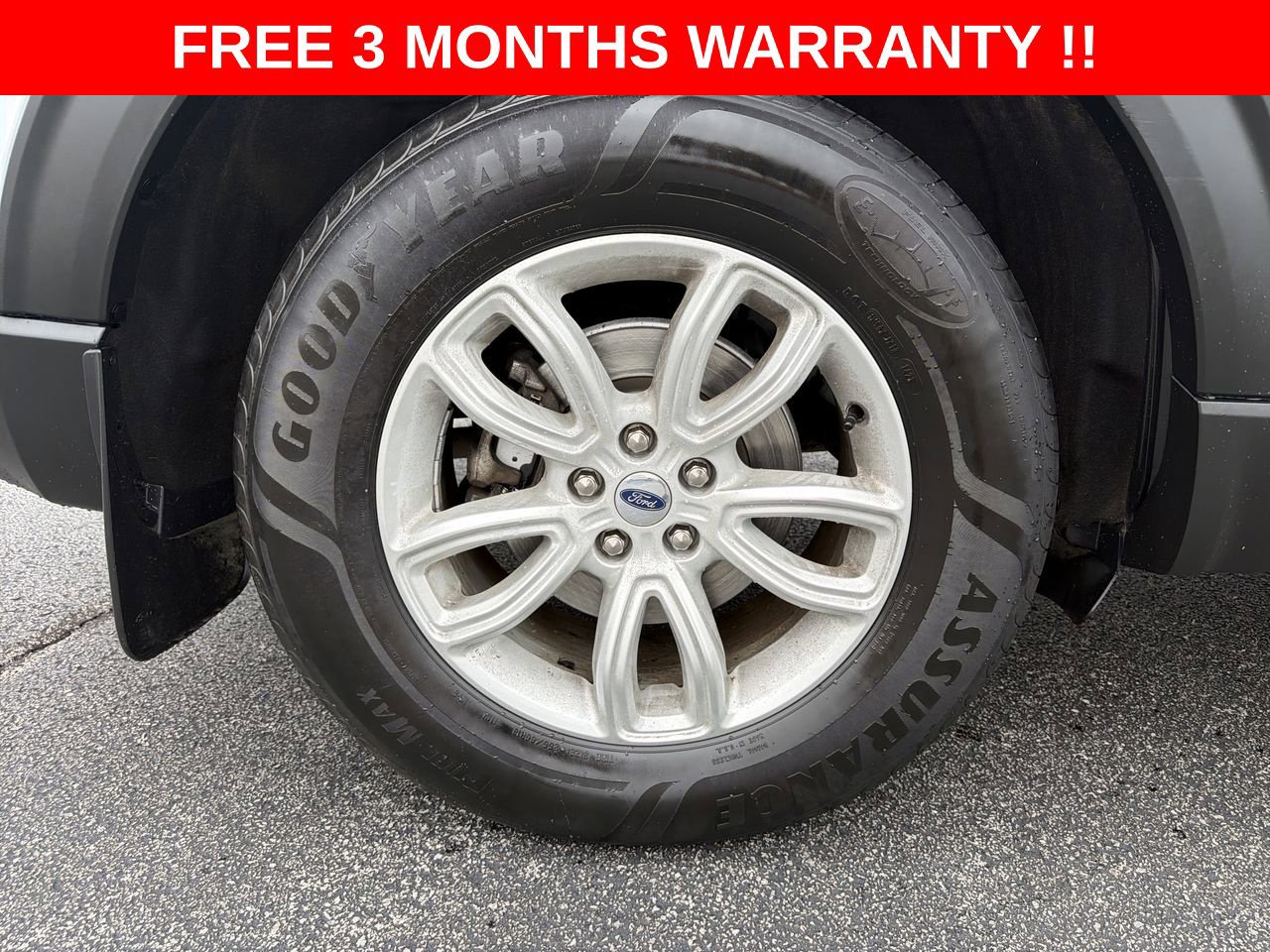 Used 2021 Ford Explorer 4WD w/ Class III Trailer Tow Package image 32