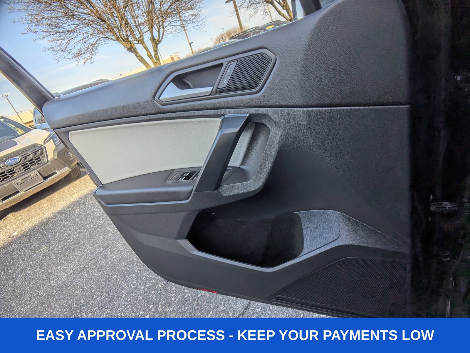 Used 2021 Volkswagen Tiguan SEL image 30