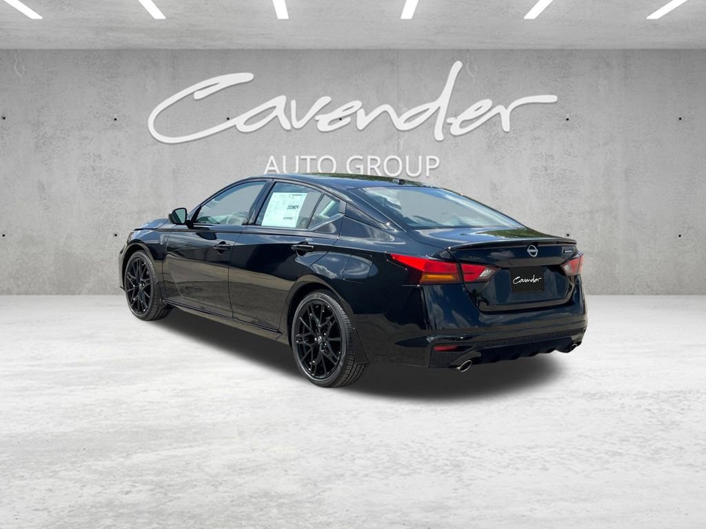 New 2026 Nissan Altima 2.5 SR FWD image 14