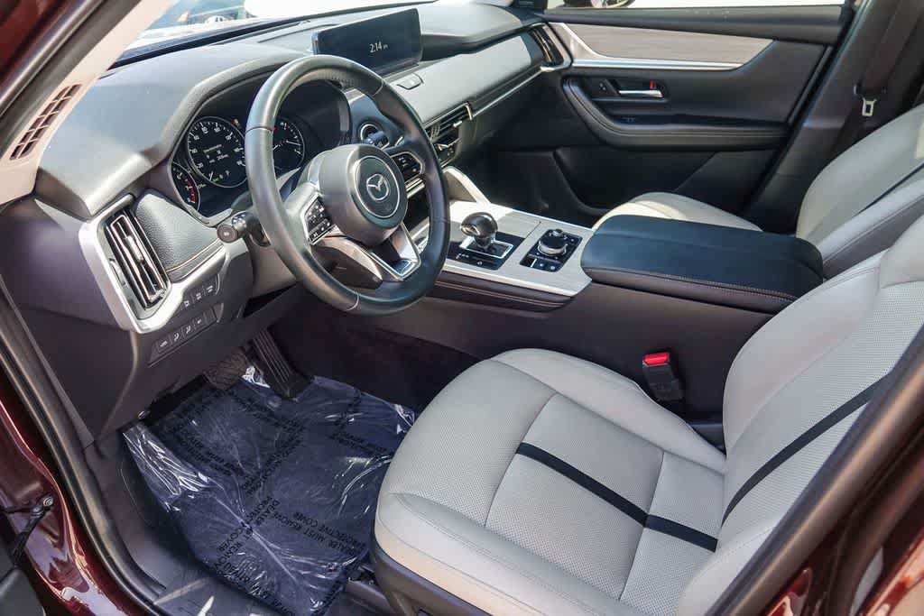 Used 2024 MAZDA CX-90 3.3 Turbo w/ Premium Package AWD/4WD image 16