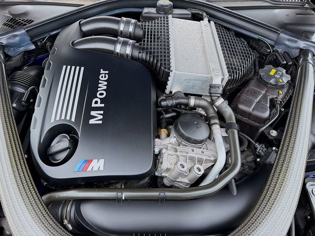 Used 2020 BMW M4 Convertible w/ Competition Package image 32