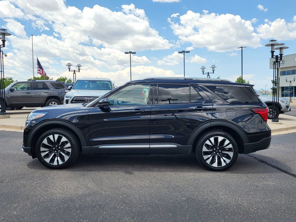 Used 2025 Ford Explorer Platinum w/ LUX Leather Package AWD/4WD image 7
