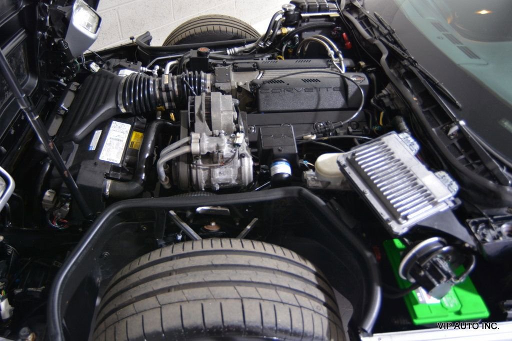 Used 1996 Chevrolet Corvette 2dr Coupe image 24