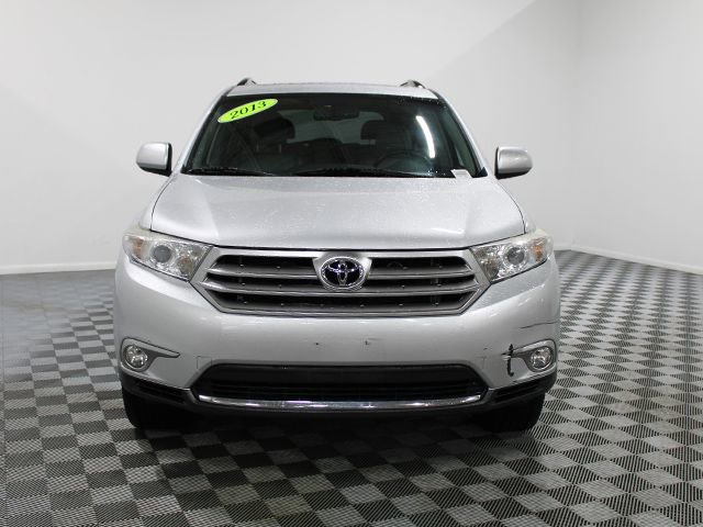 Used 2013 Toyota Highlander SE AWD/4WD image 9