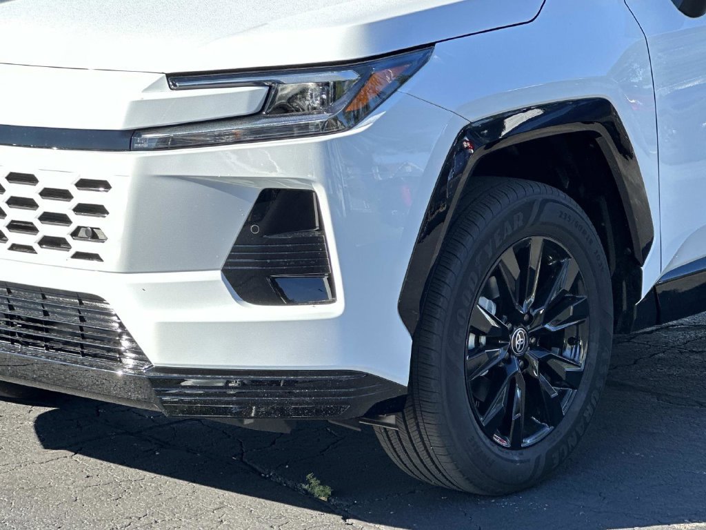 New 2026 Toyota RAV4 SE AWD/4WD image 7