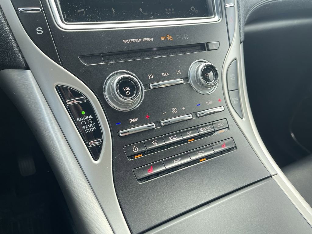 Used 2018 Lincoln MKX Premiere image 15