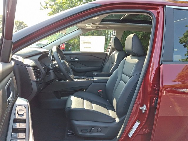 New 2026 Nissan Rogue SV w/ SV Premium Package image 5