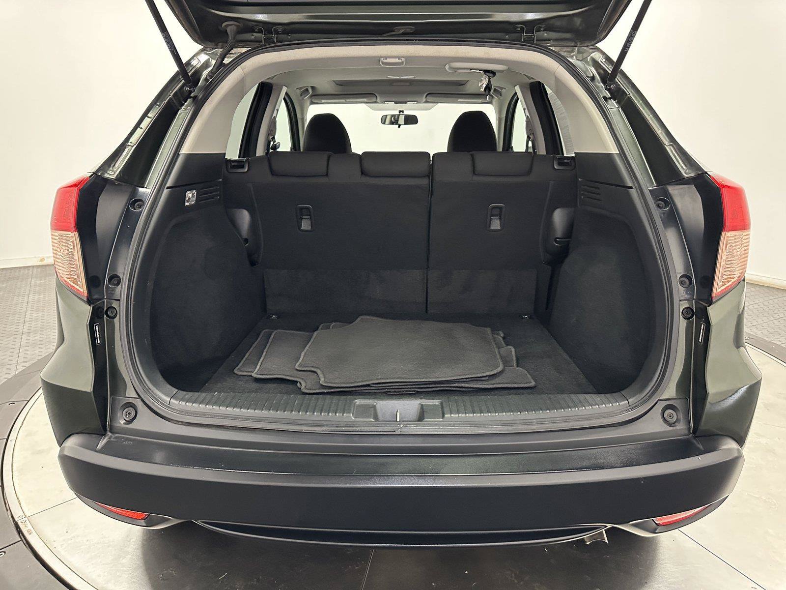 Certified 2018 Honda HR-V EX image 32