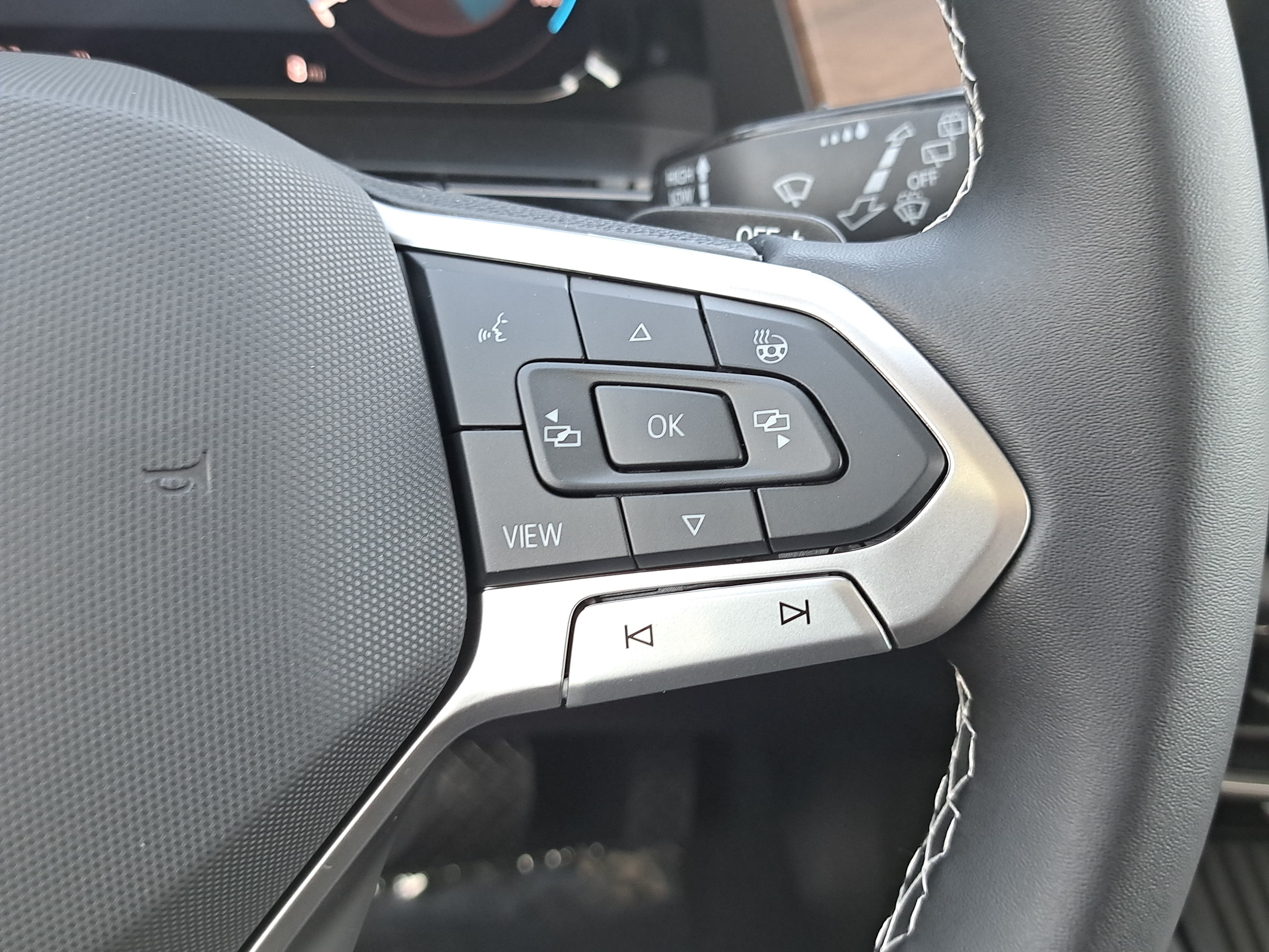 New 2026 Volkswagen Atlas SE AWD/4WD image 19