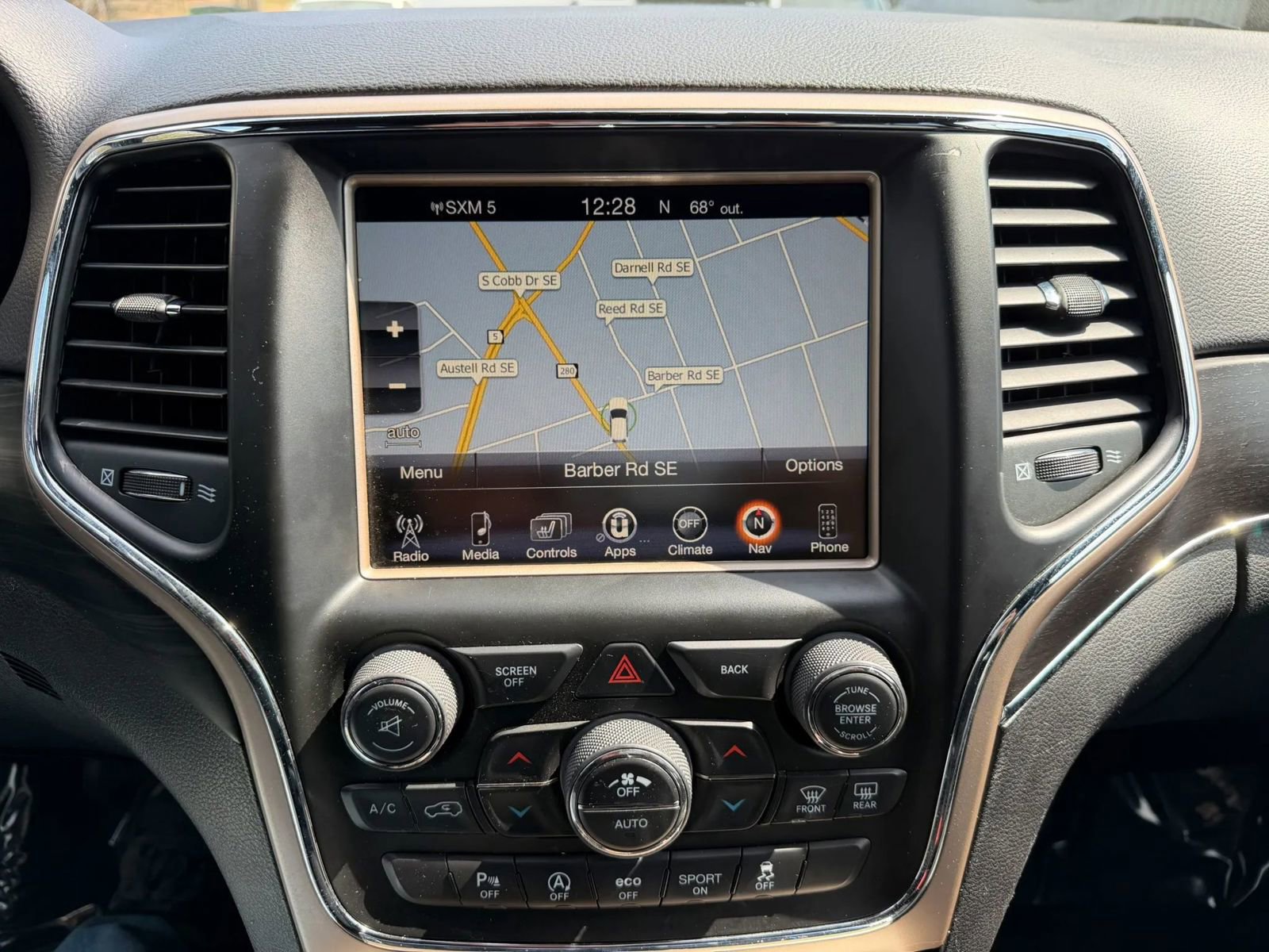 Used 2017 Jeep Grand Cherokee Limited AWD/4WD image 20