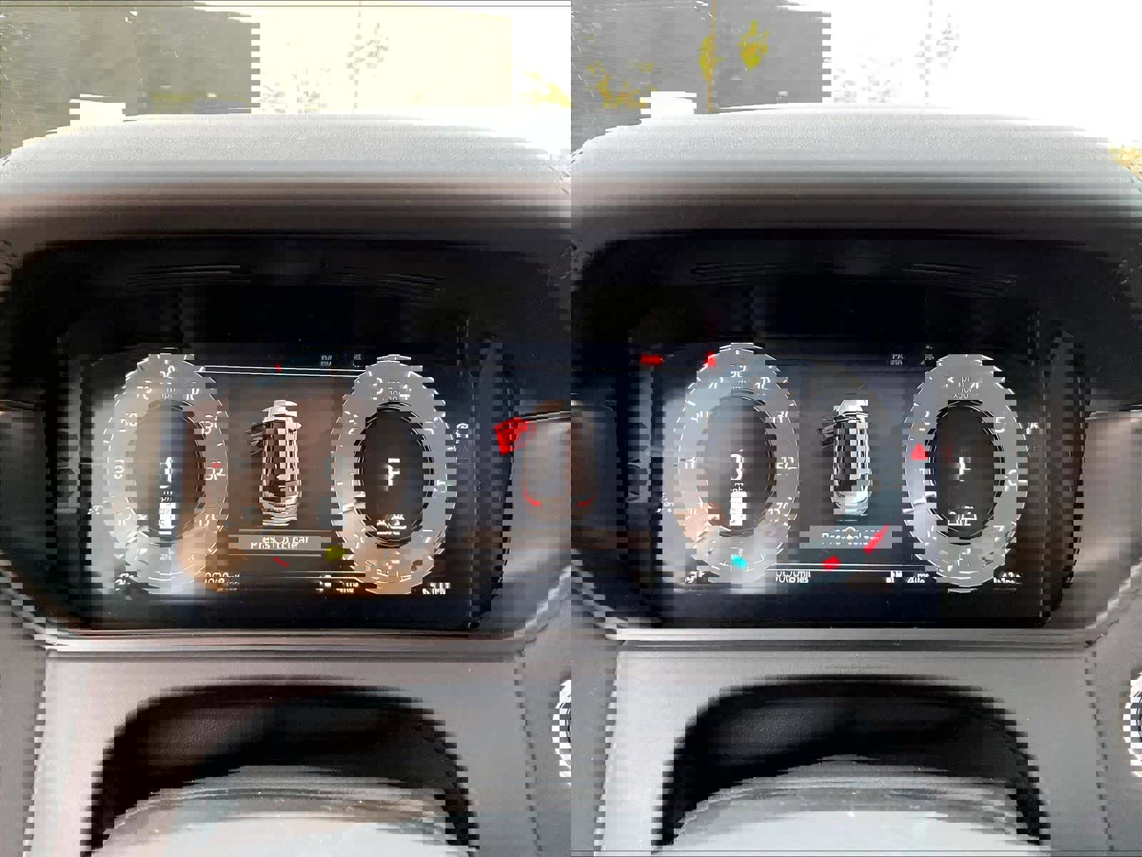 New 2026 Land Rover Range Rover Velar Dynamic SE image 19