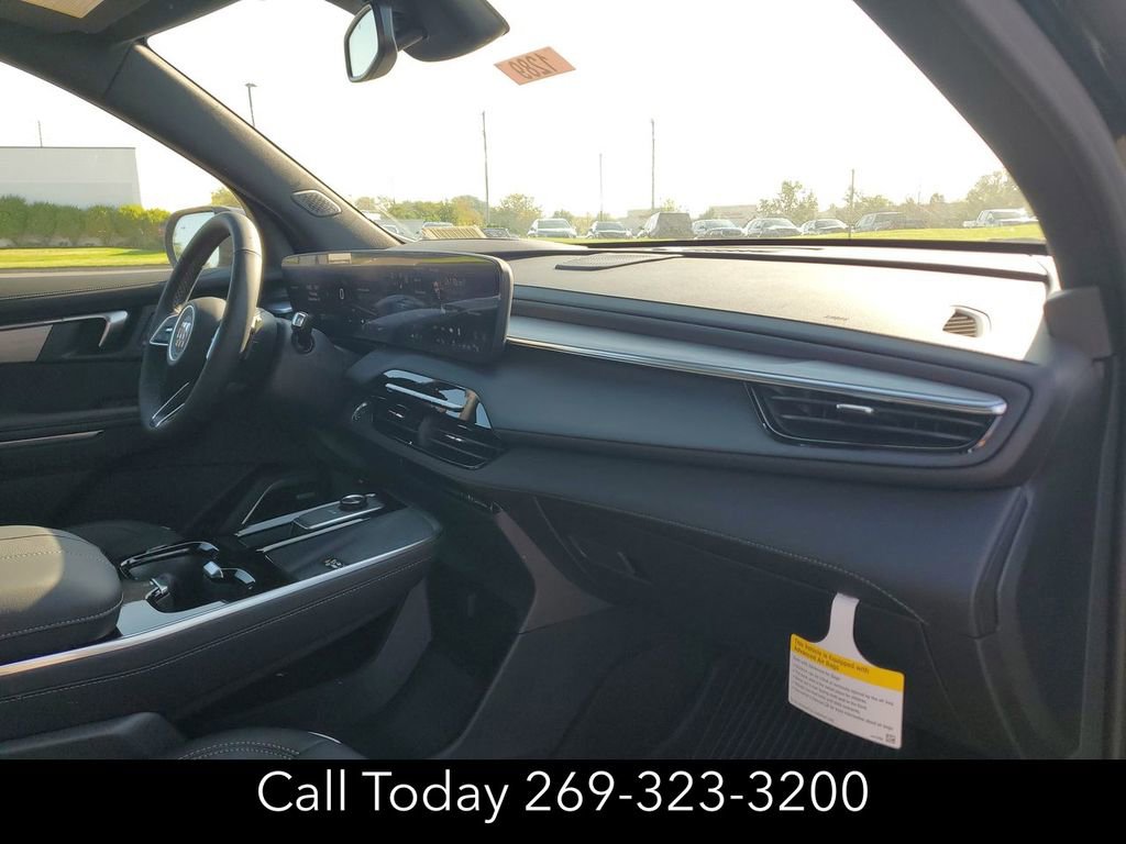 New 2025 Buick Enclave Preferred w/ Power Package image 30