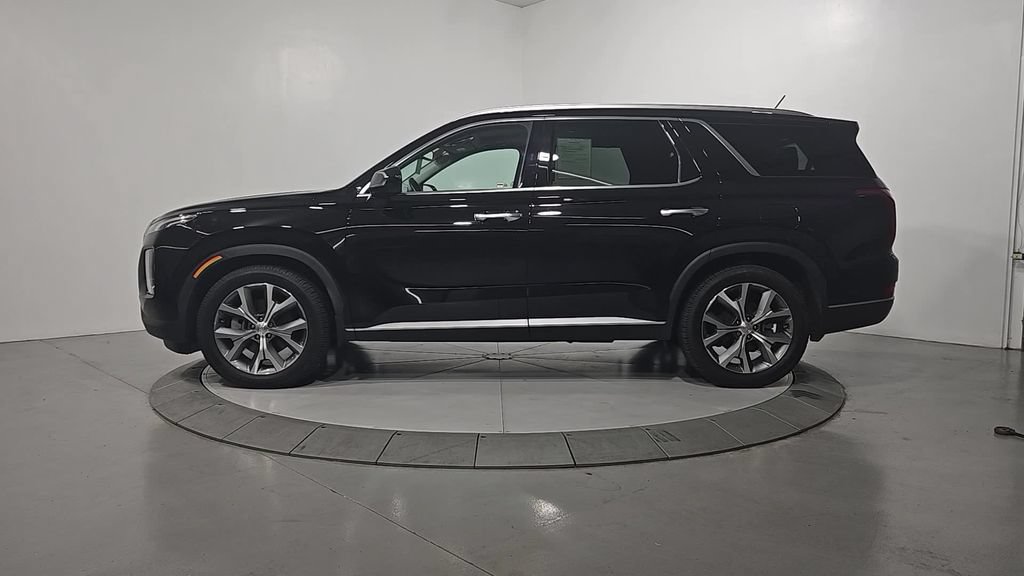 Used 2022 Hyundai Palisade SEL w/ Convenience Package FWD image 2