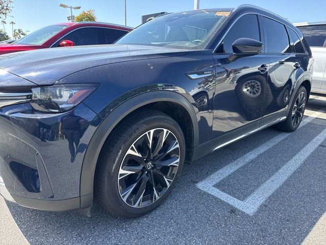 Used 2024 MAZDA CX-90 Plug-In Hybrid w/ Premium Pkg AWD/4WD image 2