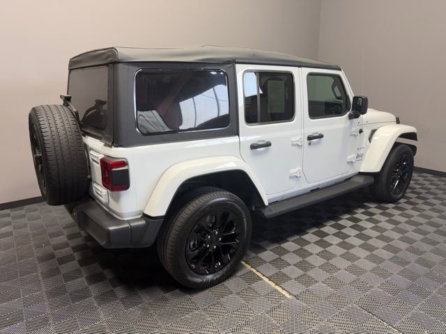 Used 2022 Jeep Wrangler Unlimited Sahara image 11