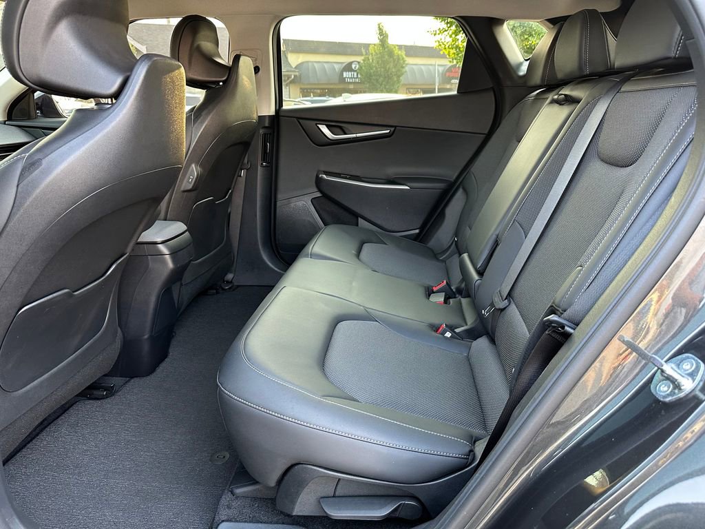 Used 2023 Kia EV6 Light image 16