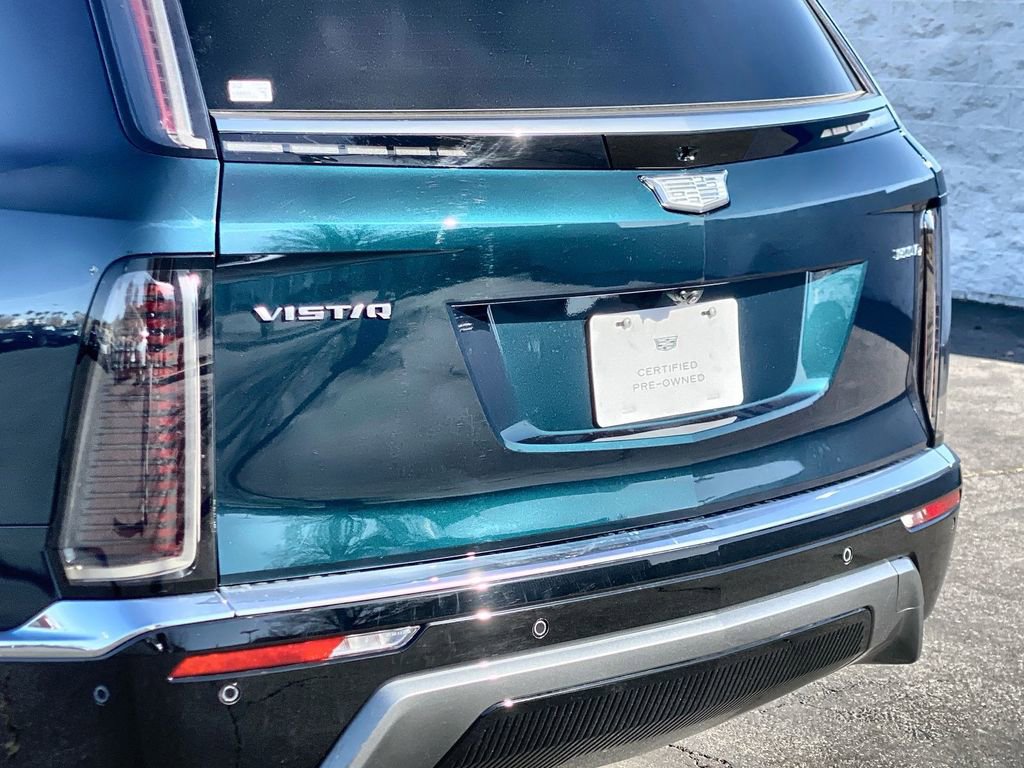 Certified 2026 Cadillac Vistiq Luxury image 30
