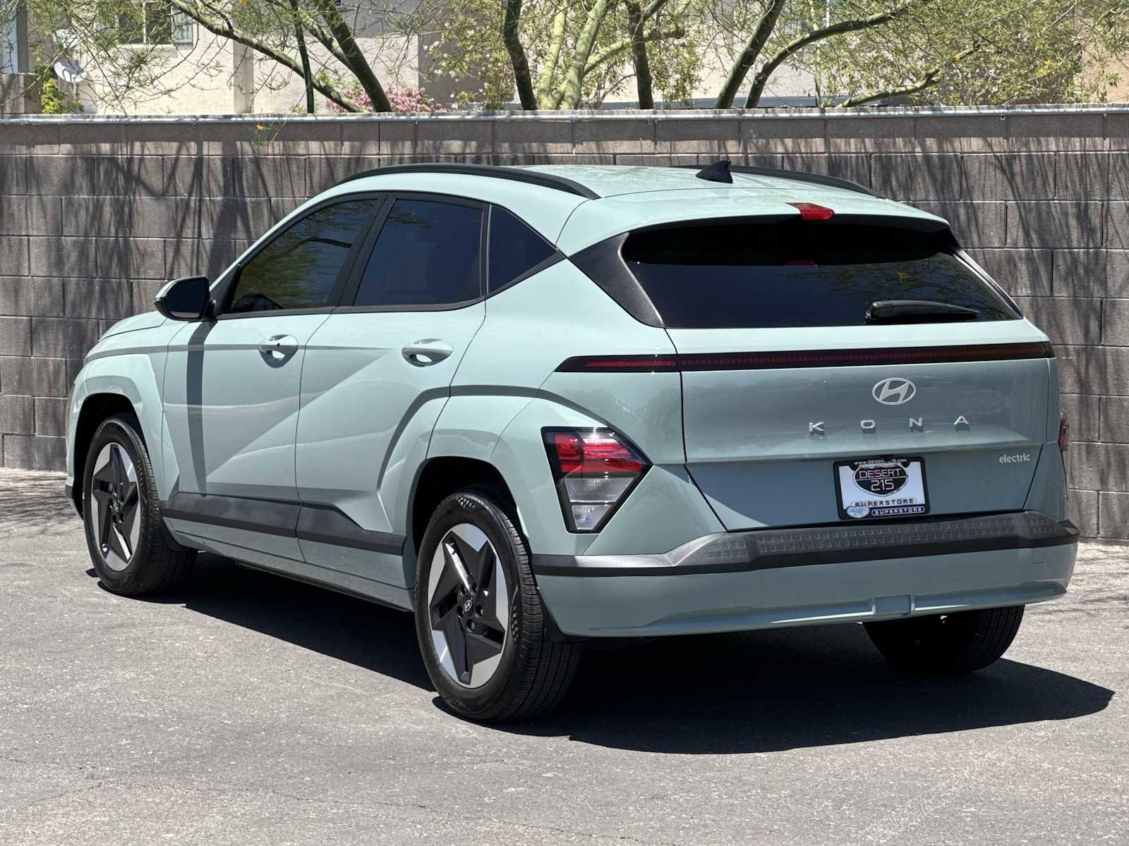 Used 2024 Hyundai Kona SEL FWD image 6