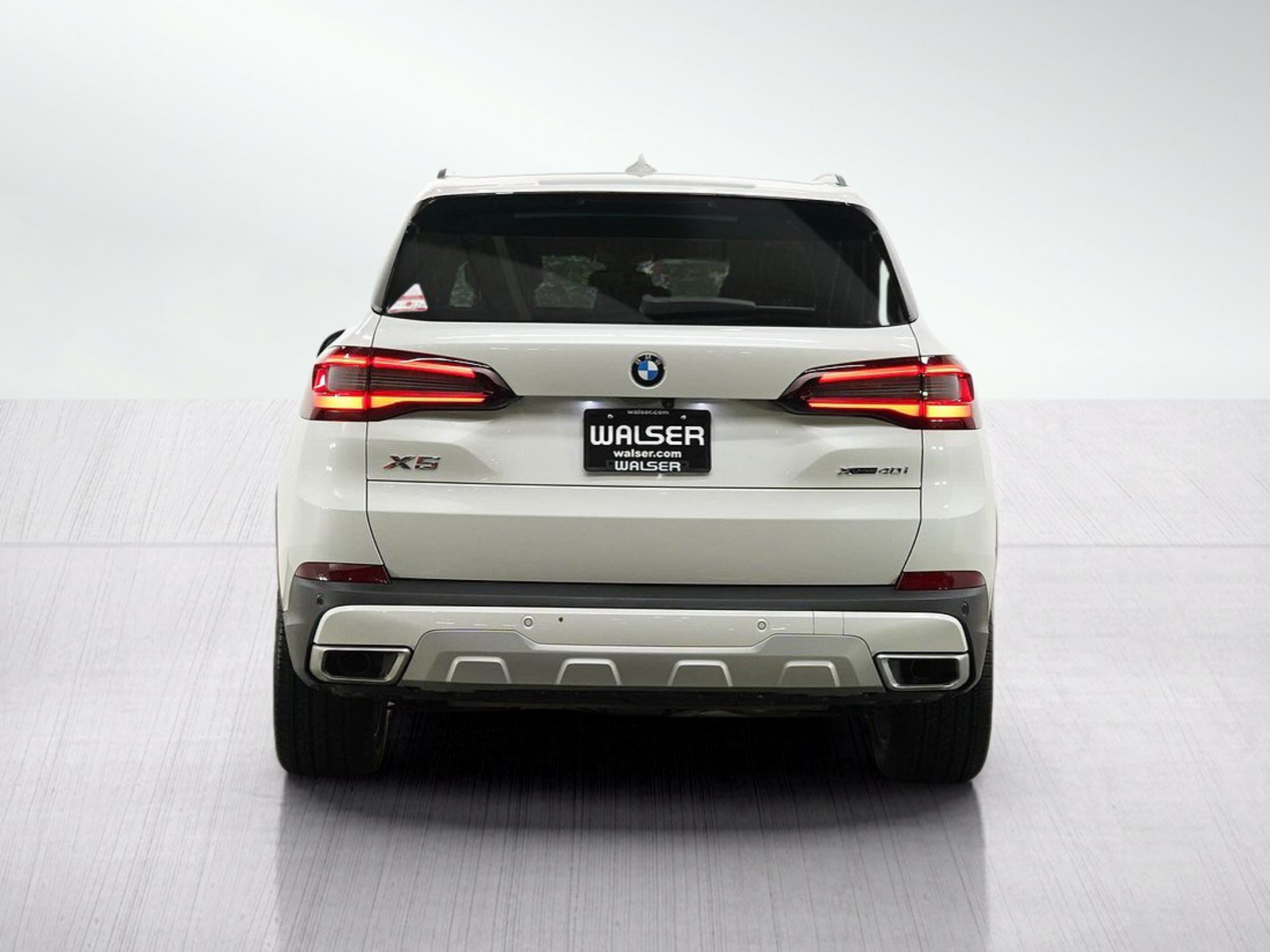 Used 2022 BMW X5 xDrive40i AWD/4WD image 4