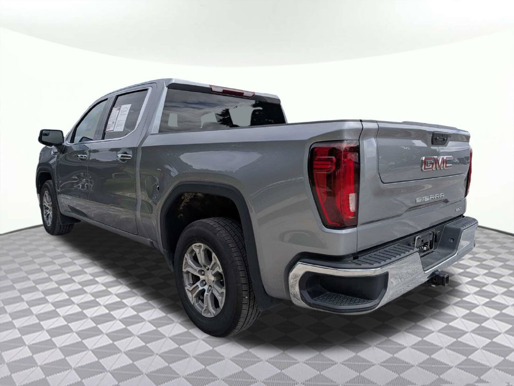 Used 2025 GMC Sierra 1500 SLT RWD image 5