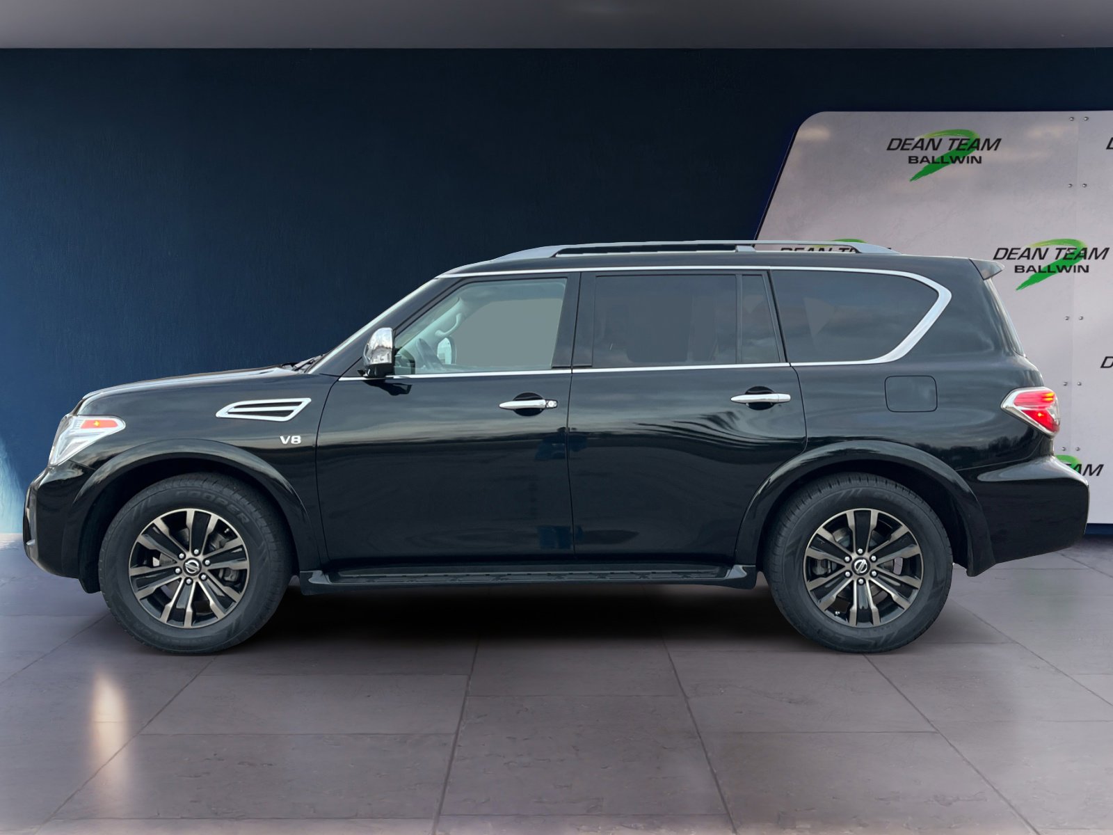 Used 2020 Nissan Armada Platinum w/ Captain's Chairs Package AWD/4WD image 5