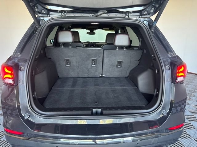 Used 2023 Chevrolet Equinox RS AWD/4WD image 33