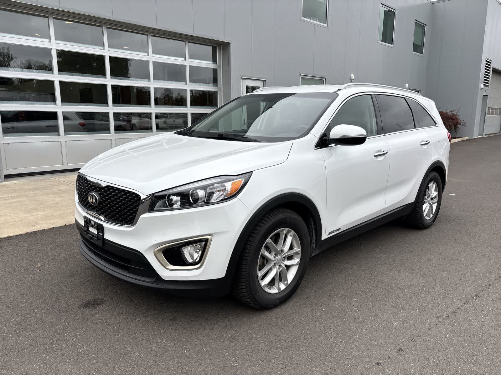 Used 2018 Kia Sorento LX w/ LX V6 Convenience Package AWD/4WD image 1