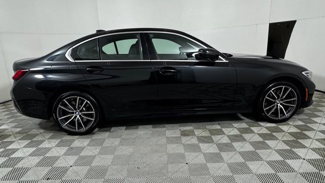 Used 2022 BMW 330i xDrive Sedan w/ Driving Assistance Package image 8