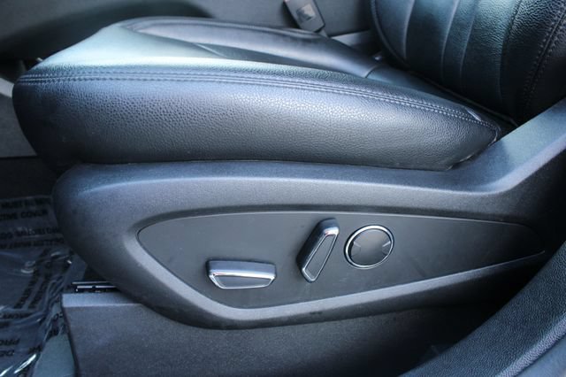 Used 2023 Lincoln Nautilus AWD w/ Premium Package image 14