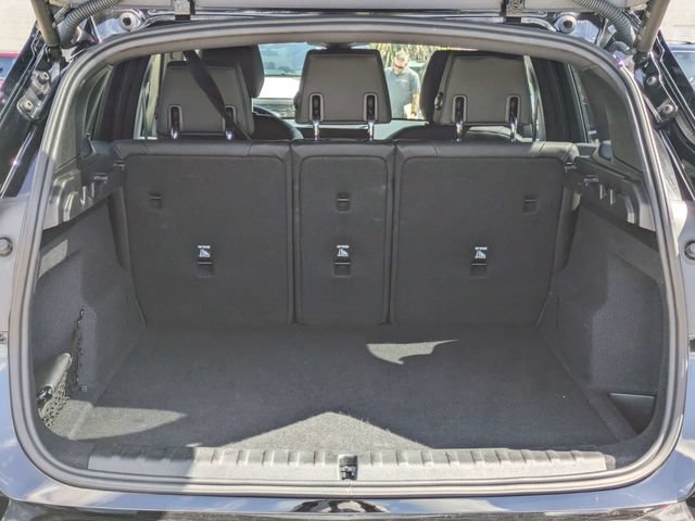 Used 2025 BMW X1 xDrive28i AWD/4WD image 14