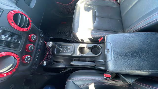 Used 2017 Jeep Wrangler Unlimited Rubicon image 17