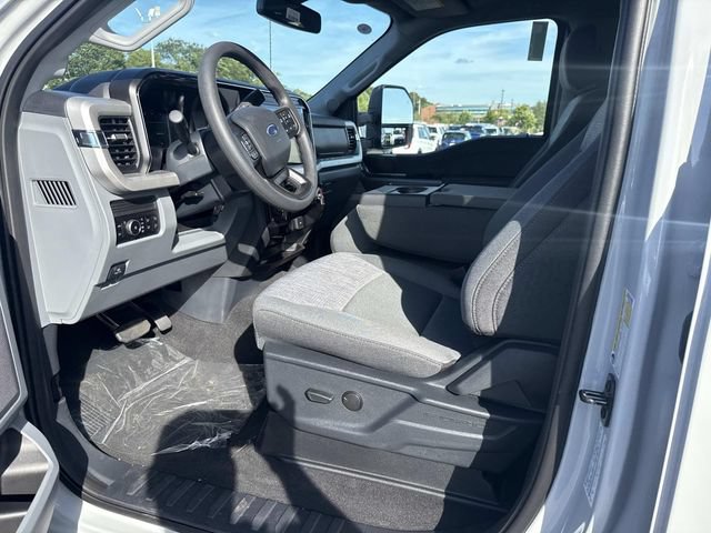 New 2026 Ford F250 XLT w/ XLT Premium Package AWD/4WD image 8