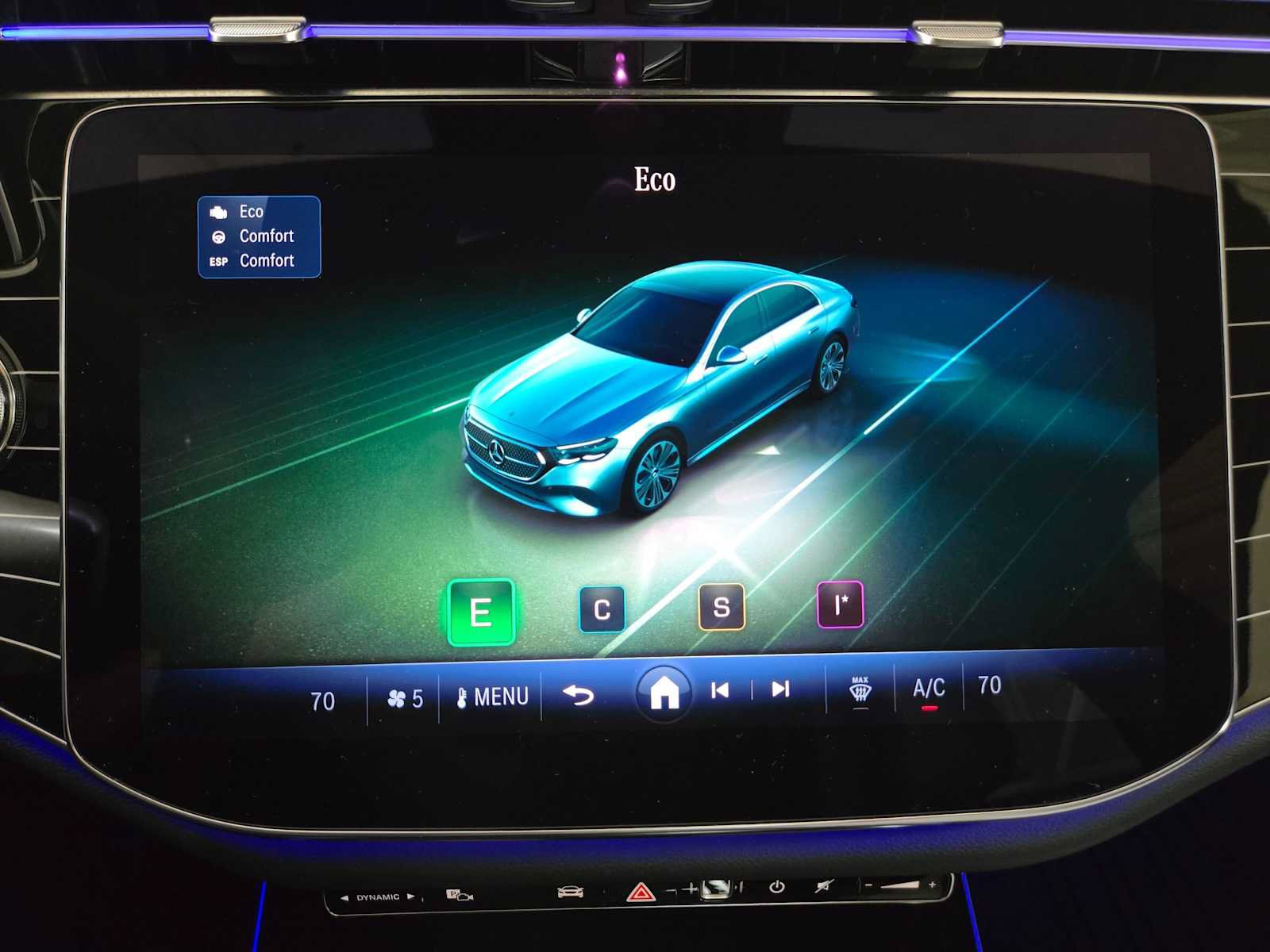 Certified 2026 Mercedes-Benz E 450 4MATIC Sedan image 32