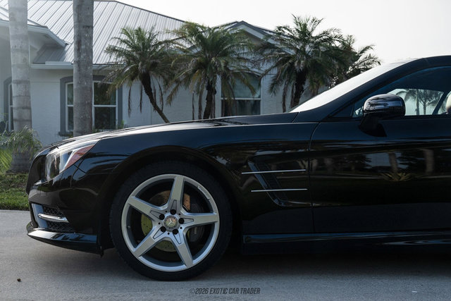 Used 2016 Mercedes-Benz SL 550 image 4