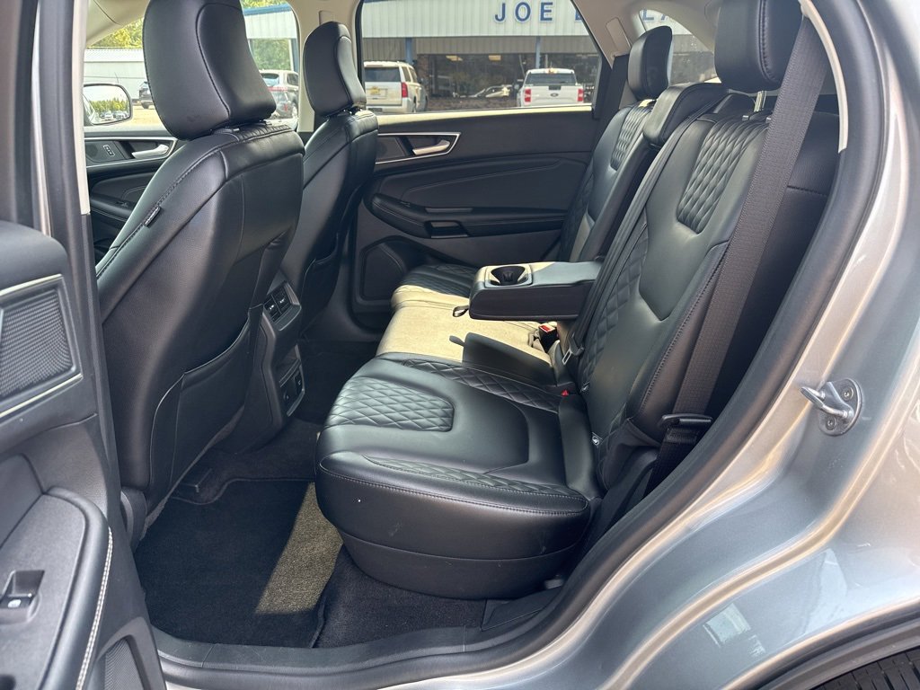 Used 2024 Ford Edge Titanium image 24