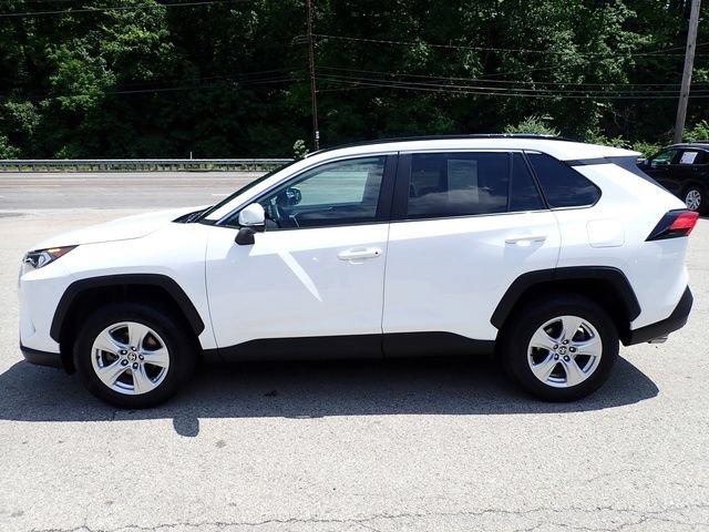 Certified 2021 Toyota RAV4 XLE w/ Convenience Package AWD/4WD image 9