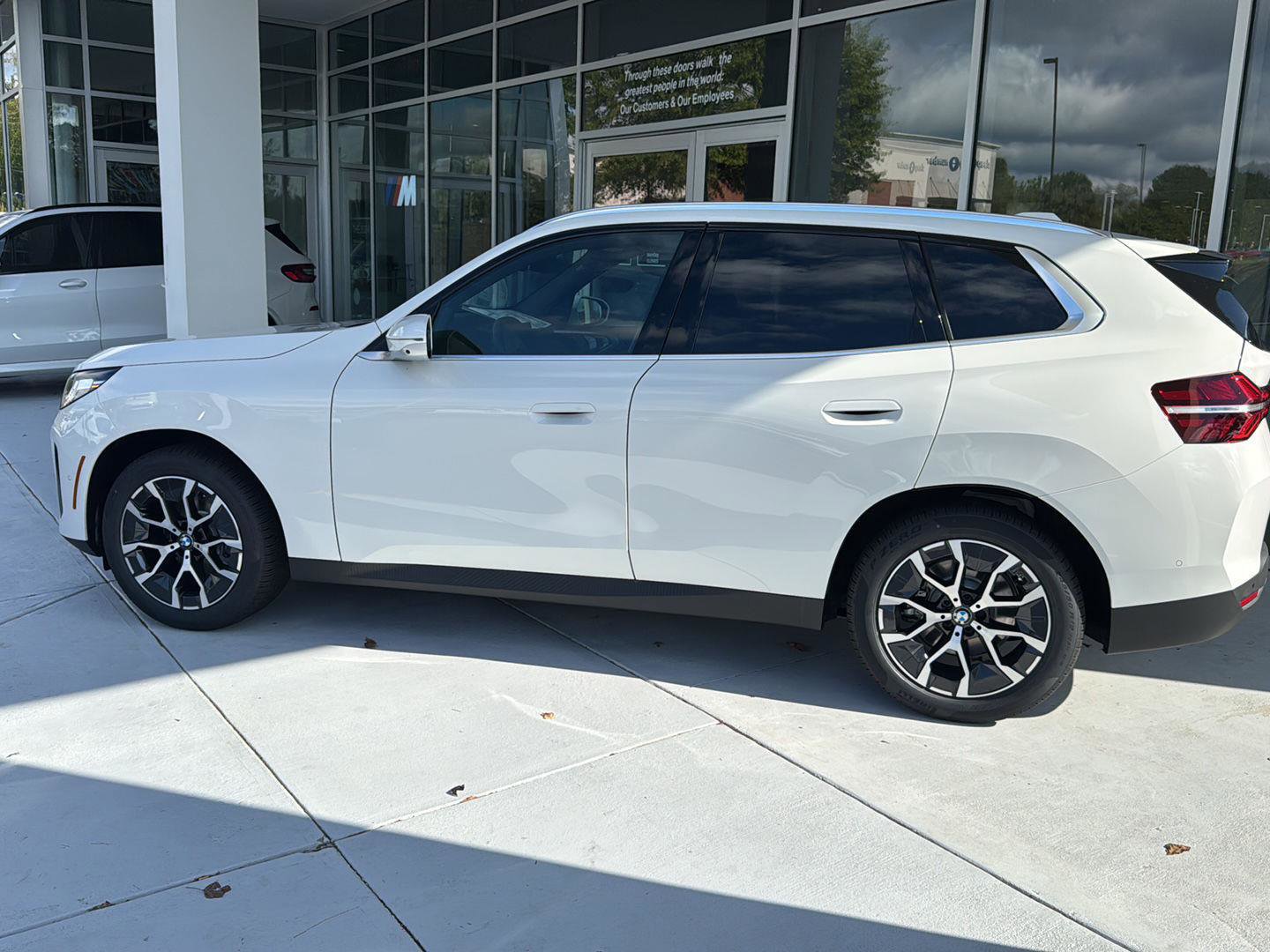 New 2026 BMW X3 xDrive30 w/ Premium Package image 3