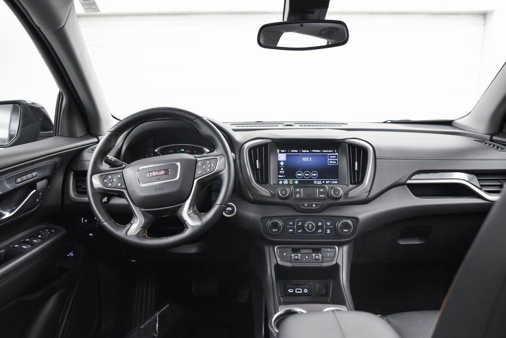 Used 2024 GMC Terrain AT4 image 22