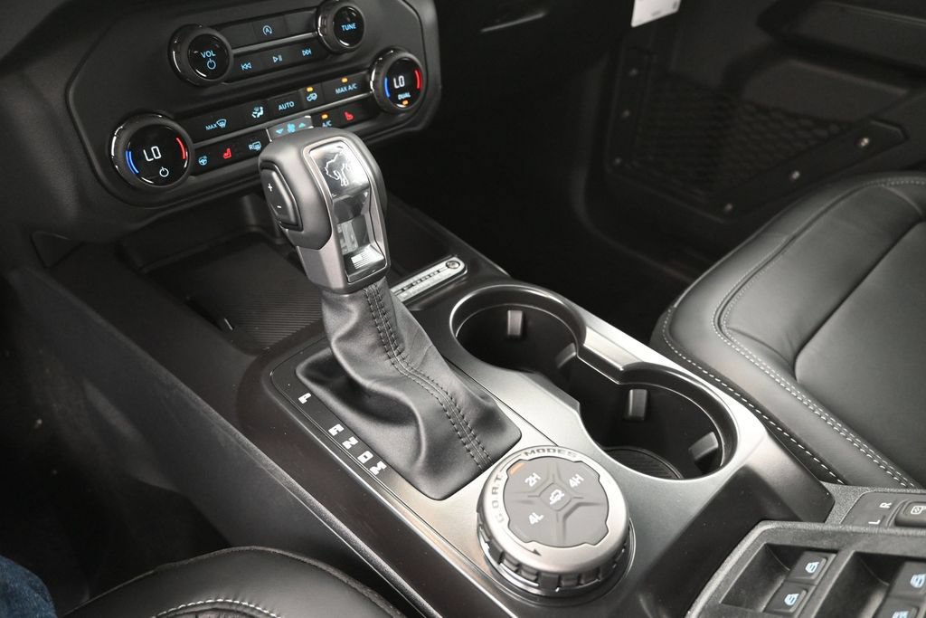 New 2026 Ford Bronco Outer Banks AWD/4WD image 9
