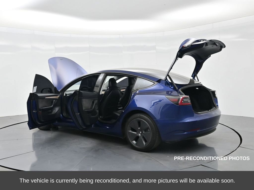 Used 2022 Tesla Model 3 image 40