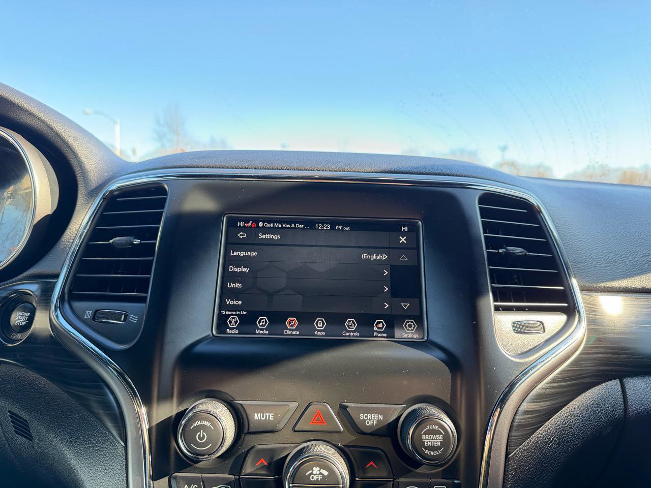 Used 2020 Jeep Grand Cherokee Laredo image 12