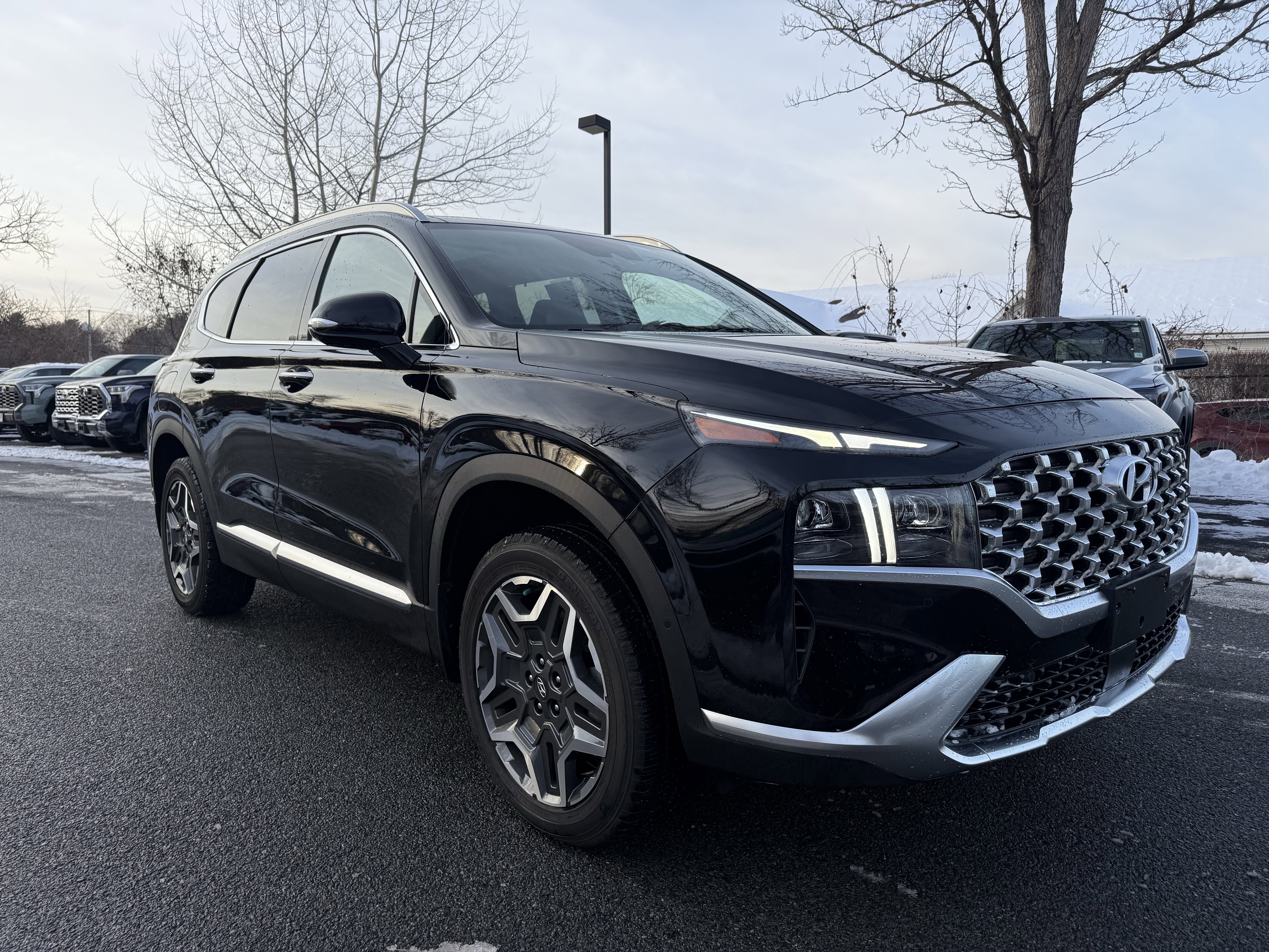 Used 2022 Hyundai Santa Fe Limited image 8