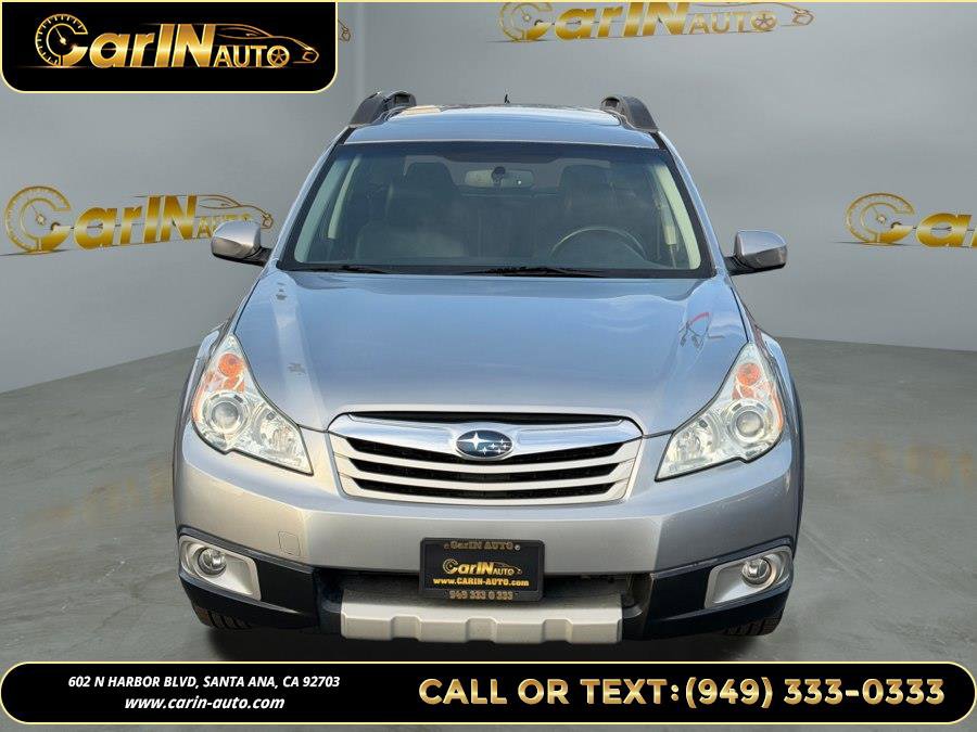 Used 2011 Subaru Outback 2.5i Limited w/ PWR Moonroof Pkg image 2