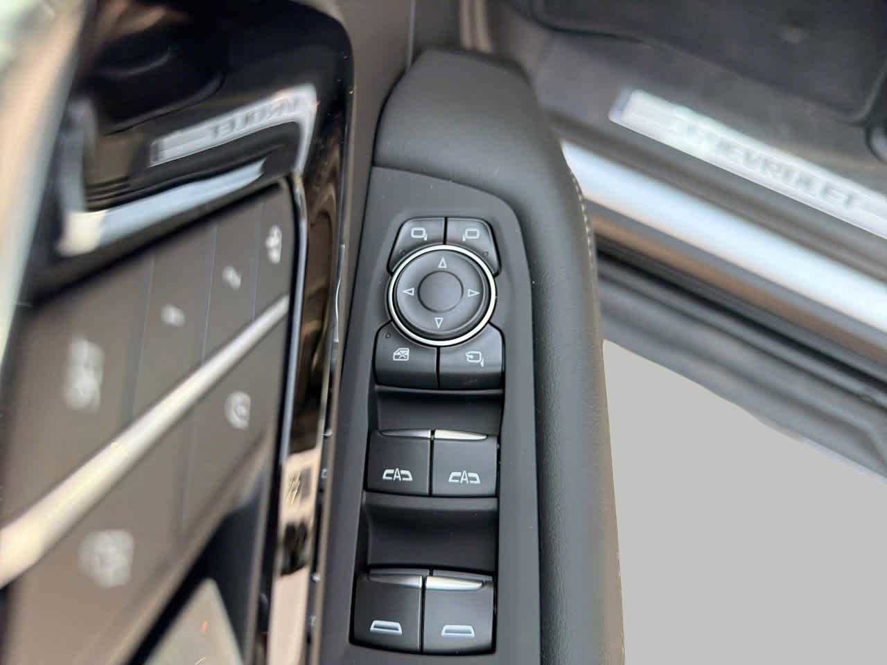New 2026 Chevrolet Tahoe Premier w/ Sun And Tow Package AWD/4WD image 17