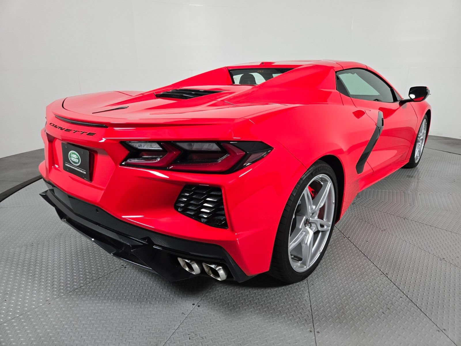 Used 2023 Chevrolet Corvette Stingray Convertible w/ 1LT RWD image 2