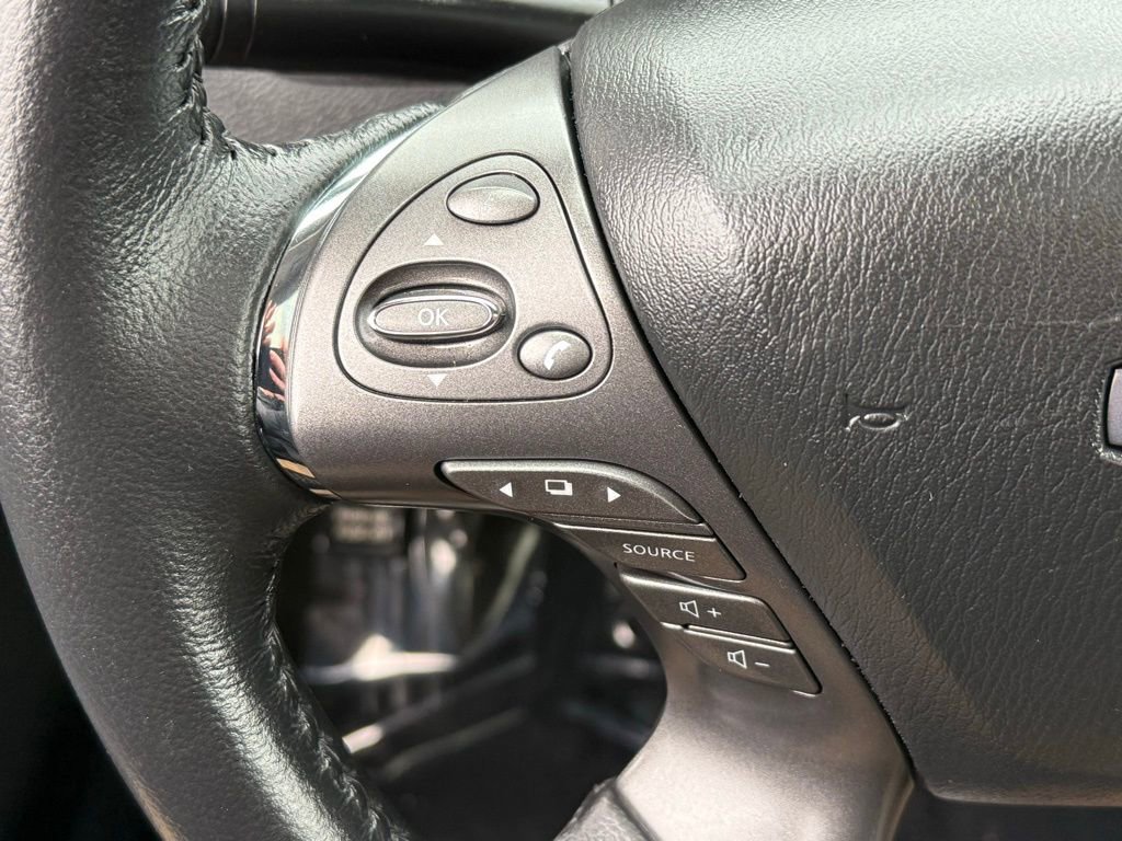 Used 2023 Nissan Murano SV AWD/4WD image 32