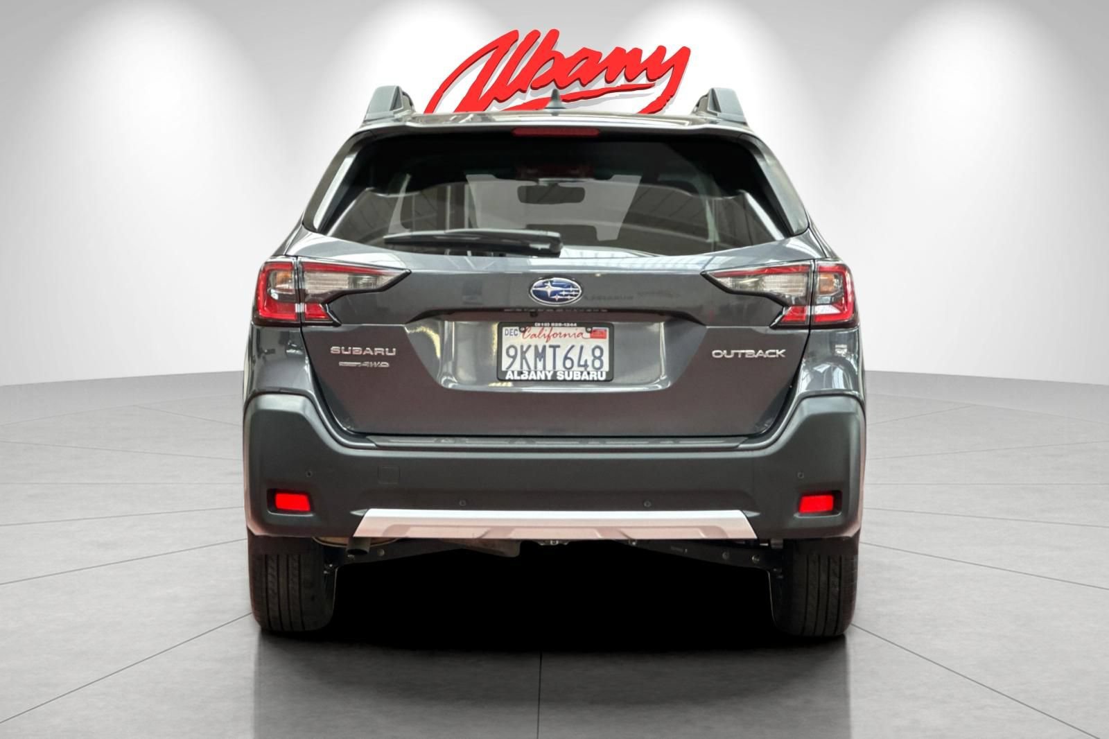 Used 2024 Subaru Outback Limited AWD/4WD image 5