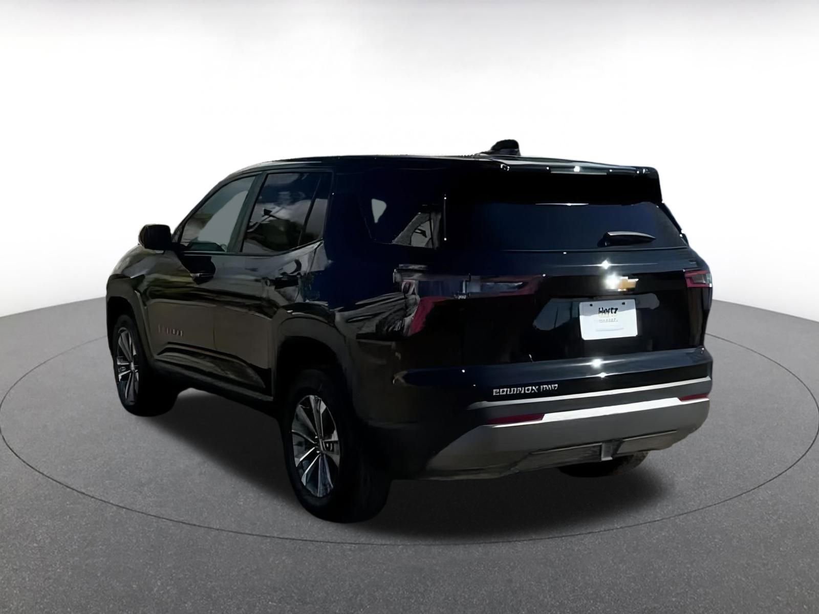 Used 2025 Chevrolet Equinox LT image 12